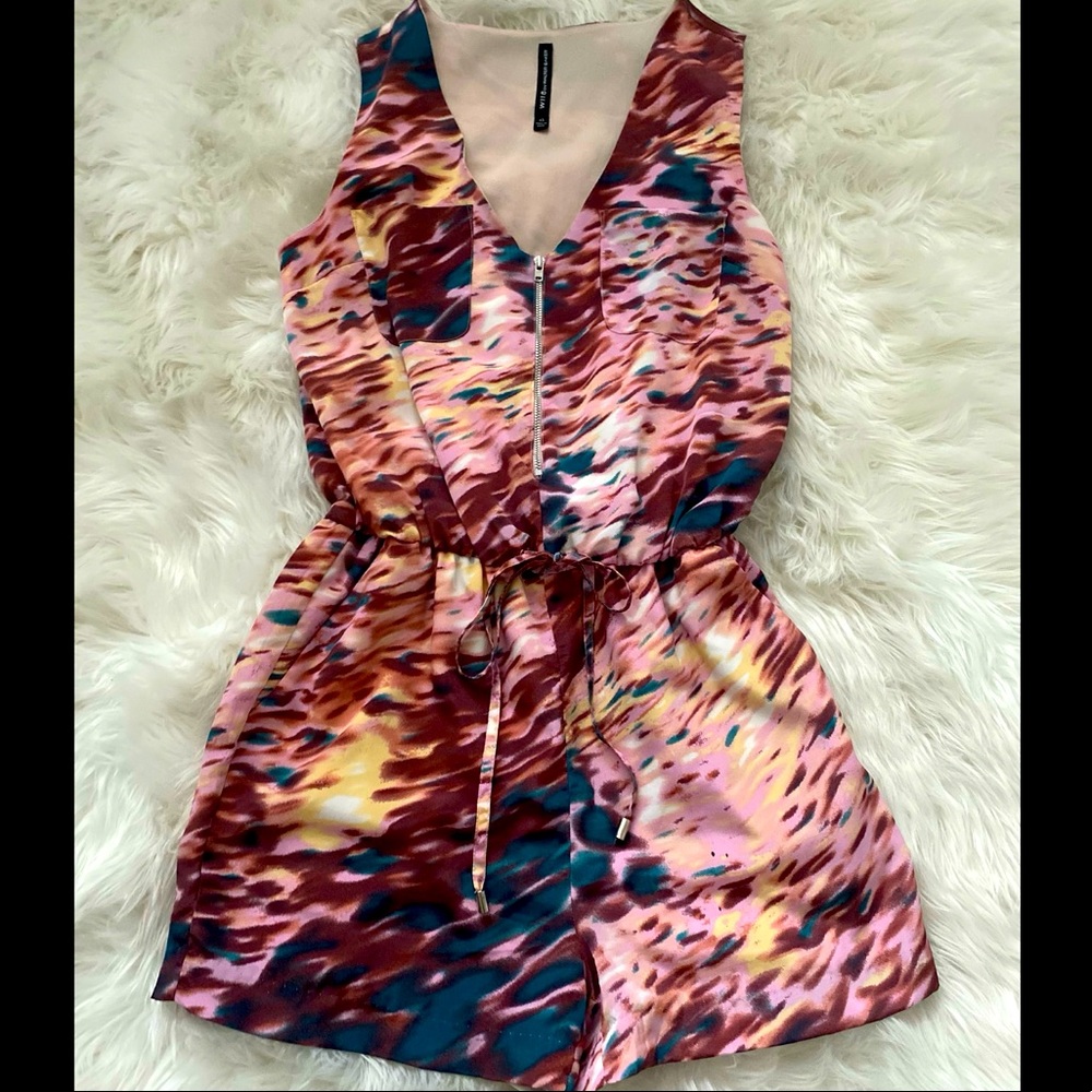 Romper - Picture 2 of 7